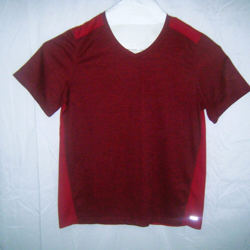 Cascade Sport Athletic T-Shirt